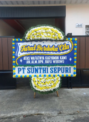 Papan Bunga Duka di Kidang